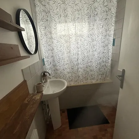 La Maison Du Bonheur A Charonne Apartamento *