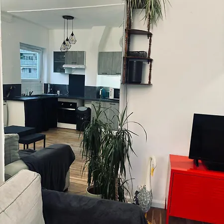 아파트 La Maison Du Bonheur A Charonne *